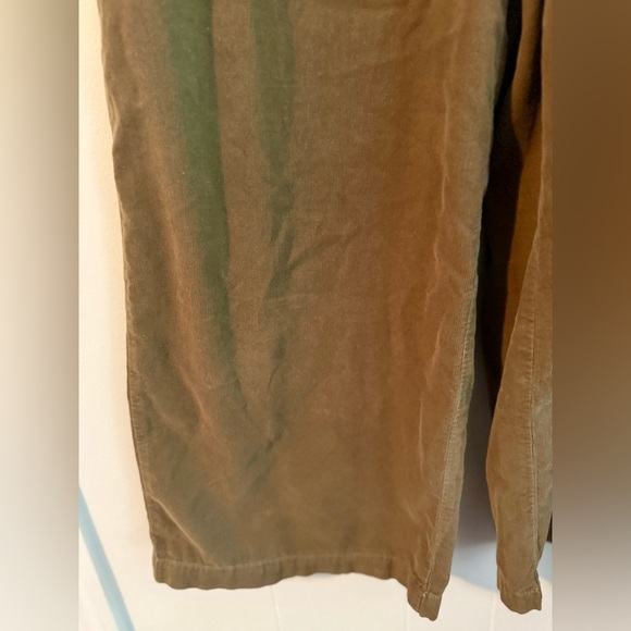 C&V Chelsea & Violet High Waist Green Paper Bag Crop Pants, Size 27 - Picture 4 of 7